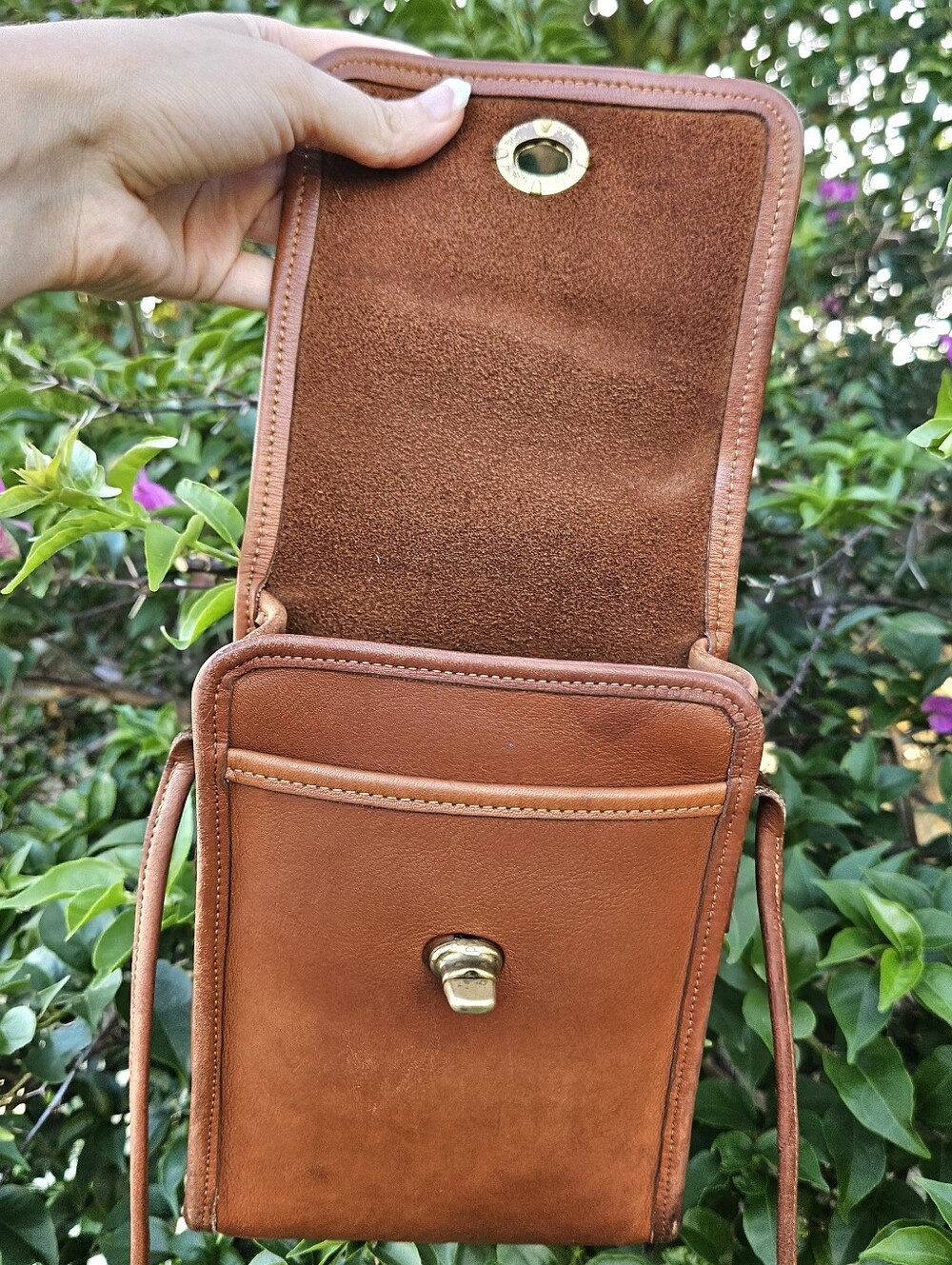 Vintage Coach Scooter Bag 9893 British Tan Leather Pre-1994 Hangtag Crossbody - Picture 10 of 12